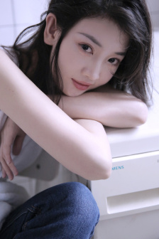女监狱男管教TXT